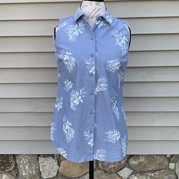 Nwot Croft & Barrow Tropical Chambray Sleeveless Button Down Shirt - Picture 1 of 13